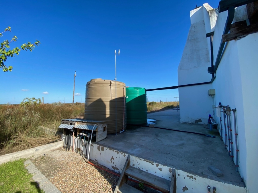 5 Bedroom Property for Sale in Hopefield Western Cape